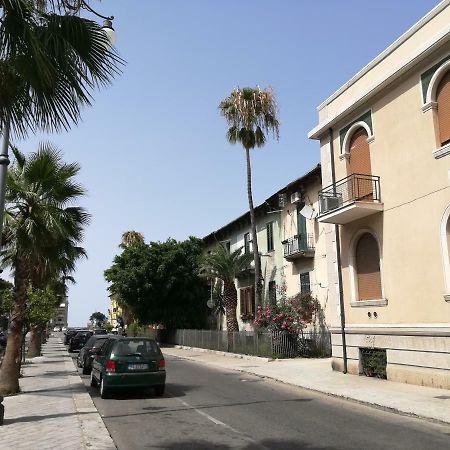 Guest House B&B Via Marina Reggio di Calabria Exterior foto