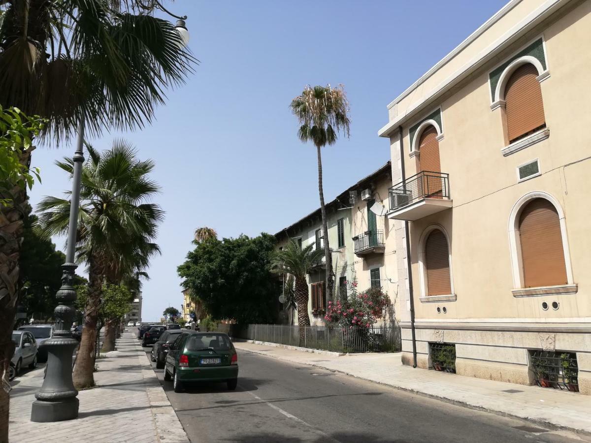 Guest House B&B Via Marina Reggio di Calabria Exterior foto