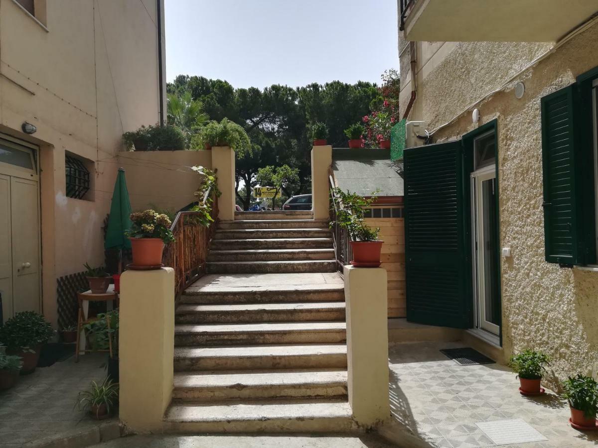Guest House B&B Via Marina Reggio di Calabria Exterior foto